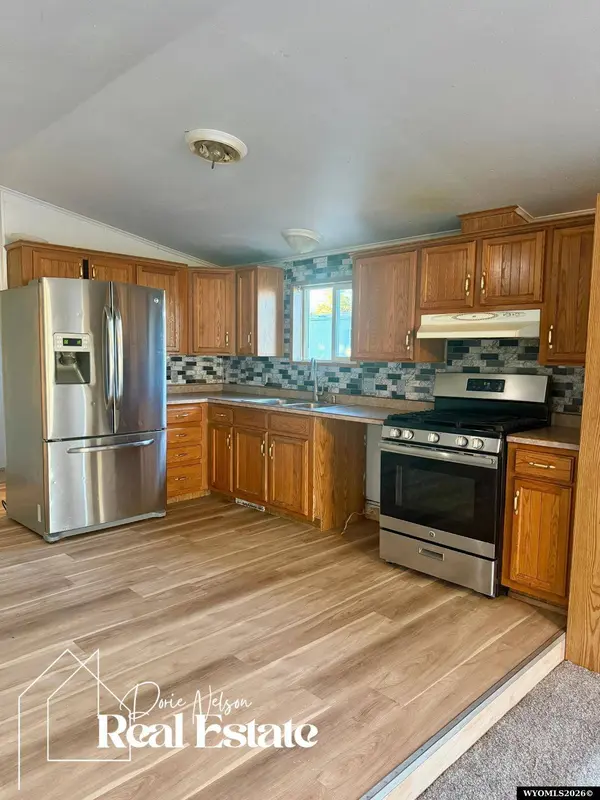 4507 Glen Garden Drive, Mills, WY 82644