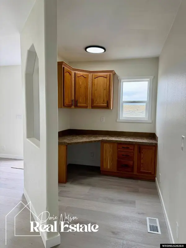 10144 E Chameleon Street, Evansville, WY 82636