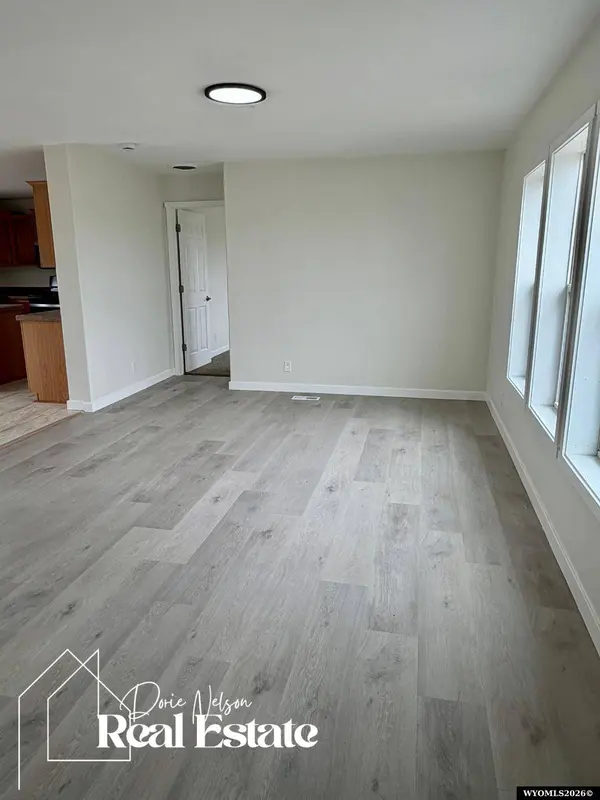 10144 E Chameleon Street, Evansville, WY 82636