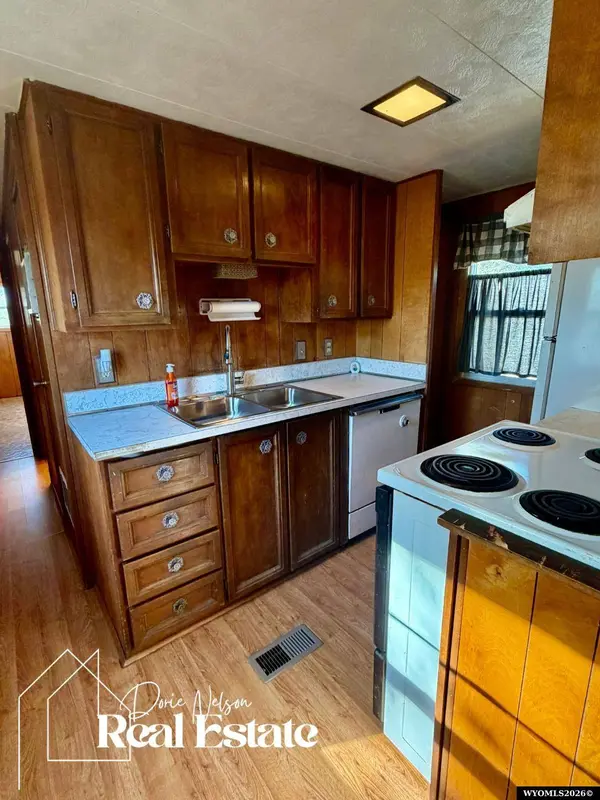 4403 Chalmers Street, Mills, WY 82604
