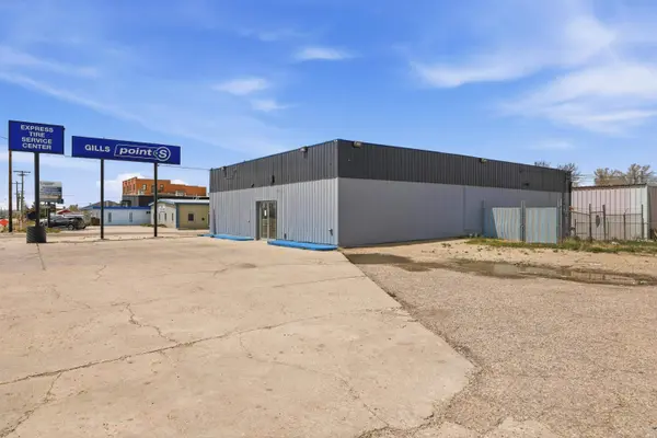 1570 E Yellowstone Street, Casper, WY 82601