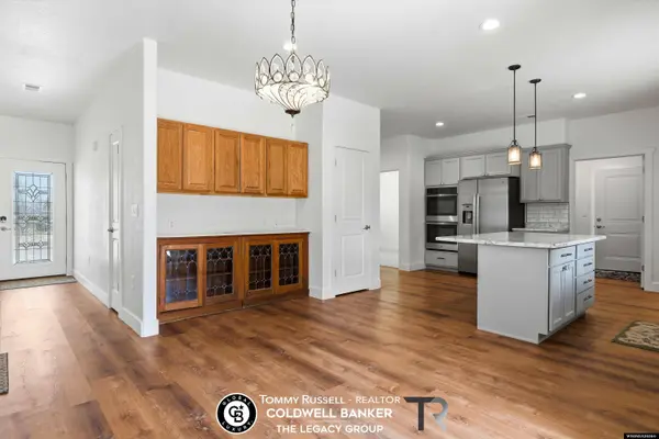324 S 5th Avenue, Mills, WY 82604