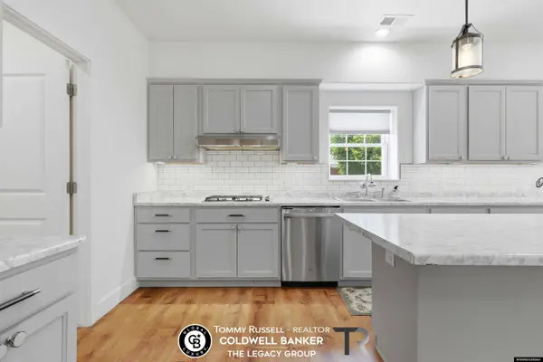324 S 5th Avenue, Mills, WY 82604
