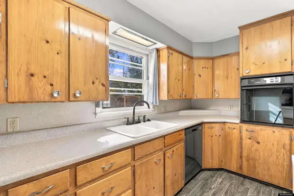 2321 E 6th, Casper, WY 82609