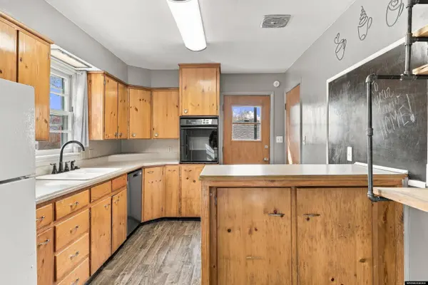2321 E 6th, Casper, WY 82609