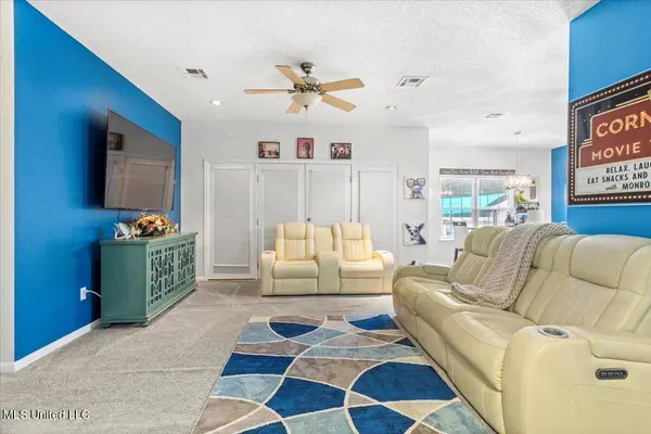 2921 Pike Cove, Gautier, MS 39553