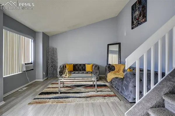 4801 Live Oak DR, Colorado Springs, CO 80916