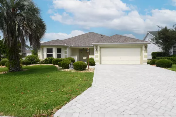 NOW $438,900 | A Modified Grand Ficus With An Open Kitchen | In The Villages, FL,Ira Miller