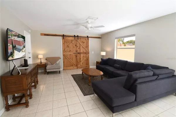 1325 BALBOA CT, The Villages, FL 32159