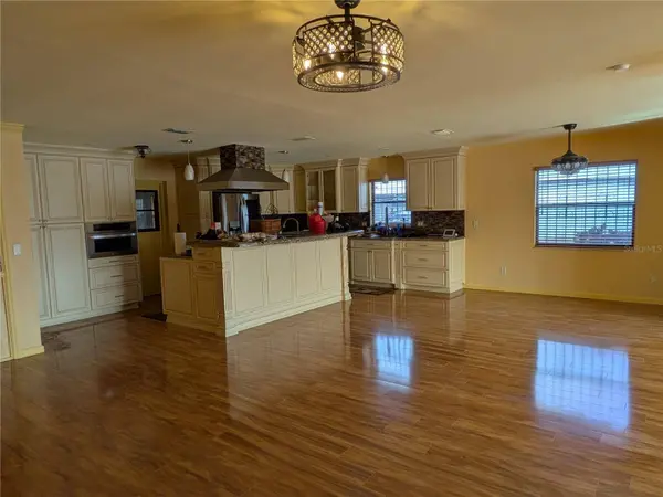 5330 KINGS CT, Fruitland Park, FL 34731