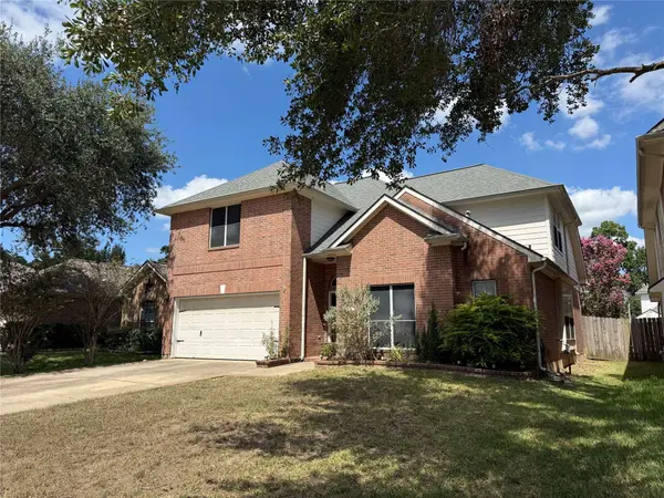 2216 Highpoint Meadow