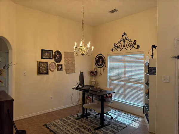 2216 Highpoint Meadow, Conroe, TX 77304