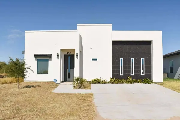 602 Bluebeard Ct, Laredo, TX 78046
