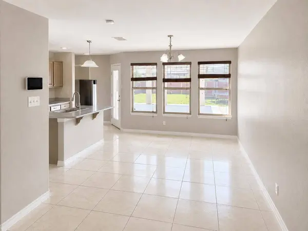 2711 Purdy Ct, Laredo, TX 78046