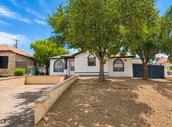 3803 S Lost Creek Loop, Laredo, TX 78046