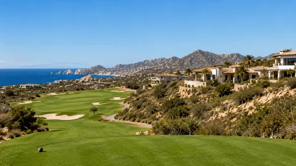 Why Golf Communities in Los Cabos Attract Long-Term Real Estate Buyers