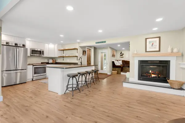 10 E Pinnacle RD #10, Bridgton, ME 04009