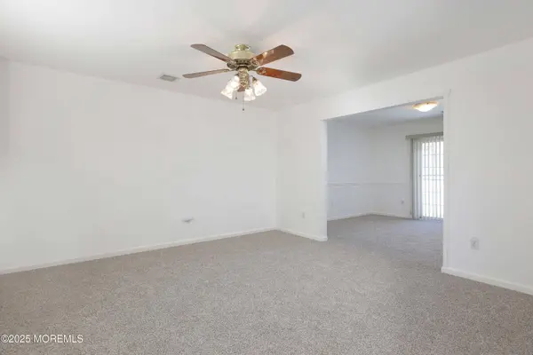 3410 Bergen Avenue, Toms River, NJ 08753