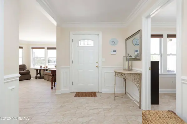 203 Arnold Avenue, Point Pleasant Beach, NJ 08742