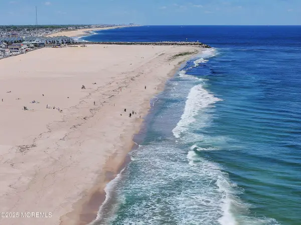 203 Arnold Avenue, Point Pleasant Beach, NJ 08742