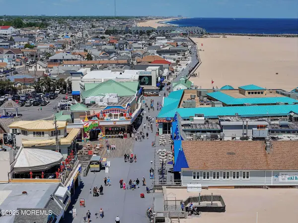 203 Arnold Avenue, Point Pleasant Beach, NJ 08742