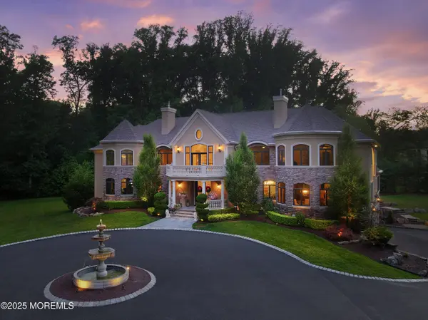 6 Bordens Brook Way, Holmdel, NJ 07733