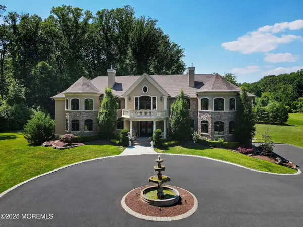 6 Bordens Brook Way, Holmdel, NJ 07733