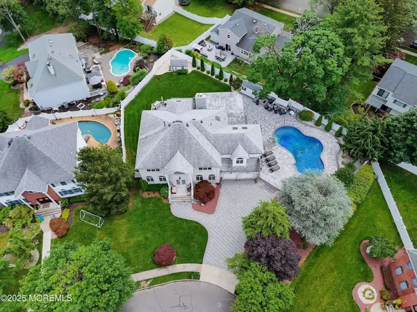 3 Magnolia Court, Matawan, NJ 07747