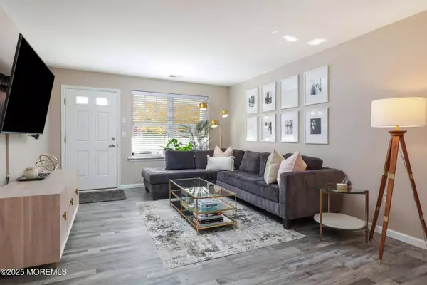 207 Harvest Way #607, Toms River, NJ 08755