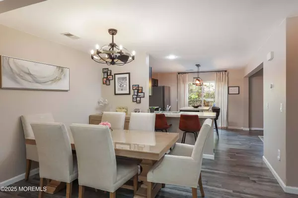 207 Harvest Way #607, Toms River, NJ 08755