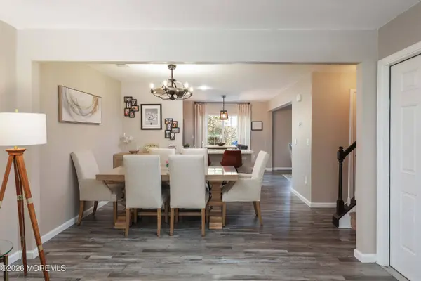 207 Harvest Way, Toms River, NJ 08755