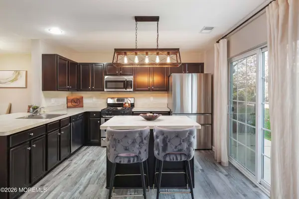 207 Harvest Way, Toms River, NJ 08755
