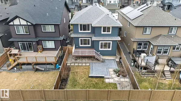 5928 19 AV SW, Edmonton, AB T6X 2A2