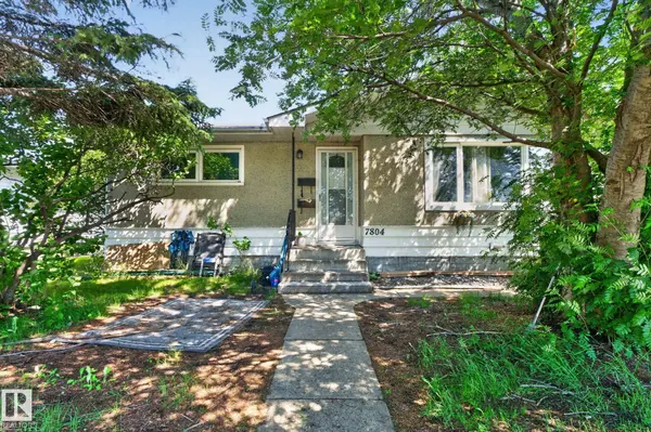 7804 136 AV NW, Edmonton, AB T5C 2K5