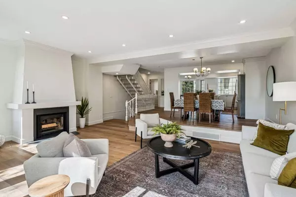 3437 42 ST NW #129, Calgary, AB T3A 2M7