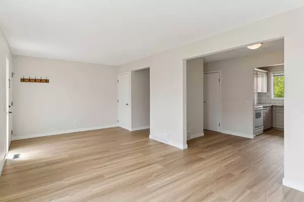 5425 Pensacola CRES SE #59, Calgary, AB T2A 2G7