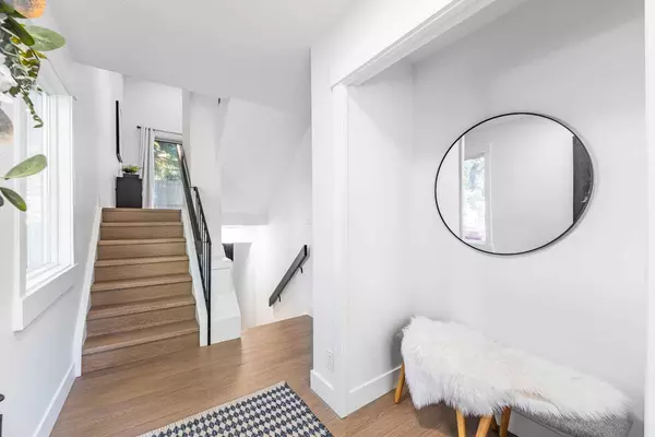 27 Silver Springs DR NW #72, Calgary, AB T3B 4N3