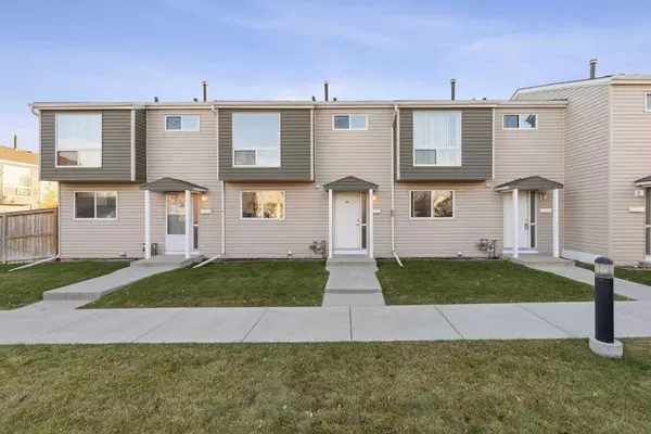 5425 Pensacola CRES SE #60, Calgary, AB T2A 2G7