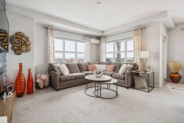 10 Market BLVD SE #1403, Airdrie, AB T4A 0W8