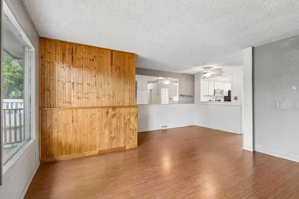 6636 18 ST SE, Calgary, AB T2C 0M6