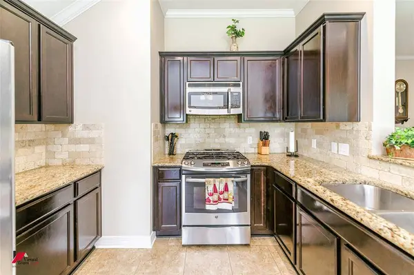 603 Bloomington Lane, Bossier City, LA 71112