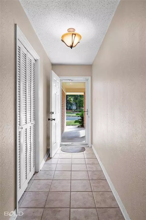 2513 Kristiansand Court, Shreveport, LA 71118