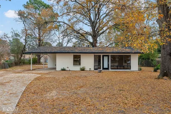 9621 Fairlawn Court, Shreveport, LA 71118