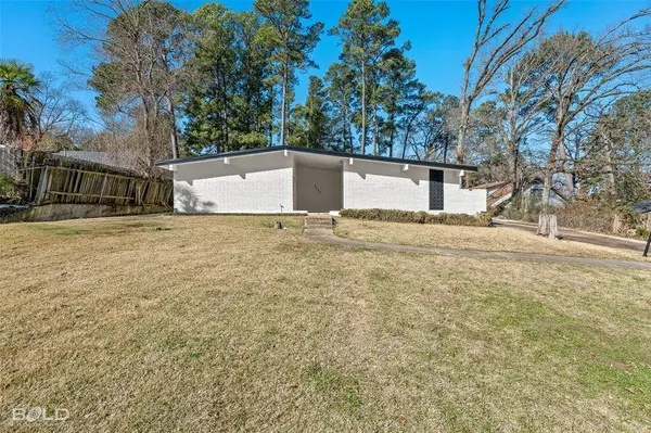 9224 Midvale Drive, Shreveport, LA 71118