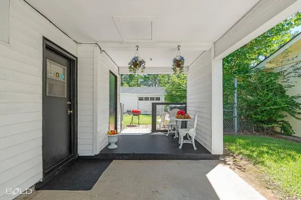 541 Sally Ann Drive, Shreveport, LA 71106