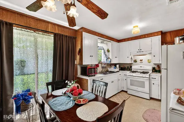 541 Sally Ann Drive, Shreveport, LA 71106