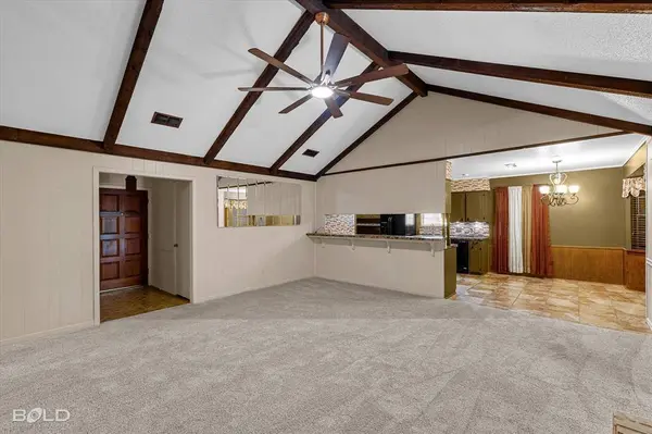 6072 Fox Chase Trail, Shreveport, LA 71129