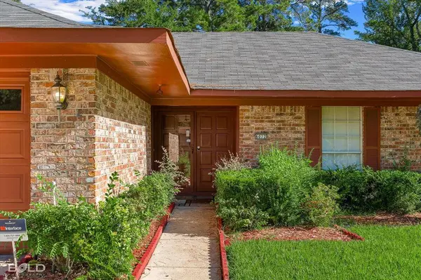 6072 Fox Chase Trail, Shreveport, LA 71129