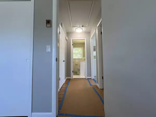 165 Cherokee Rd #A, Hendersonville, TN 37075