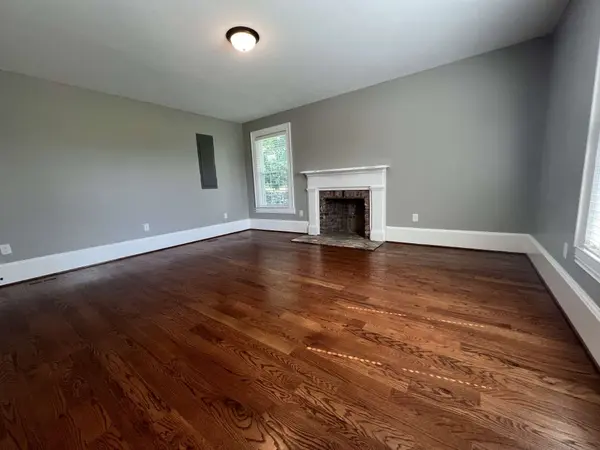 290 Kirk Ln, Gallatin, TN 37066